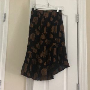 Hardly worn Anthropologie skirt size 2P